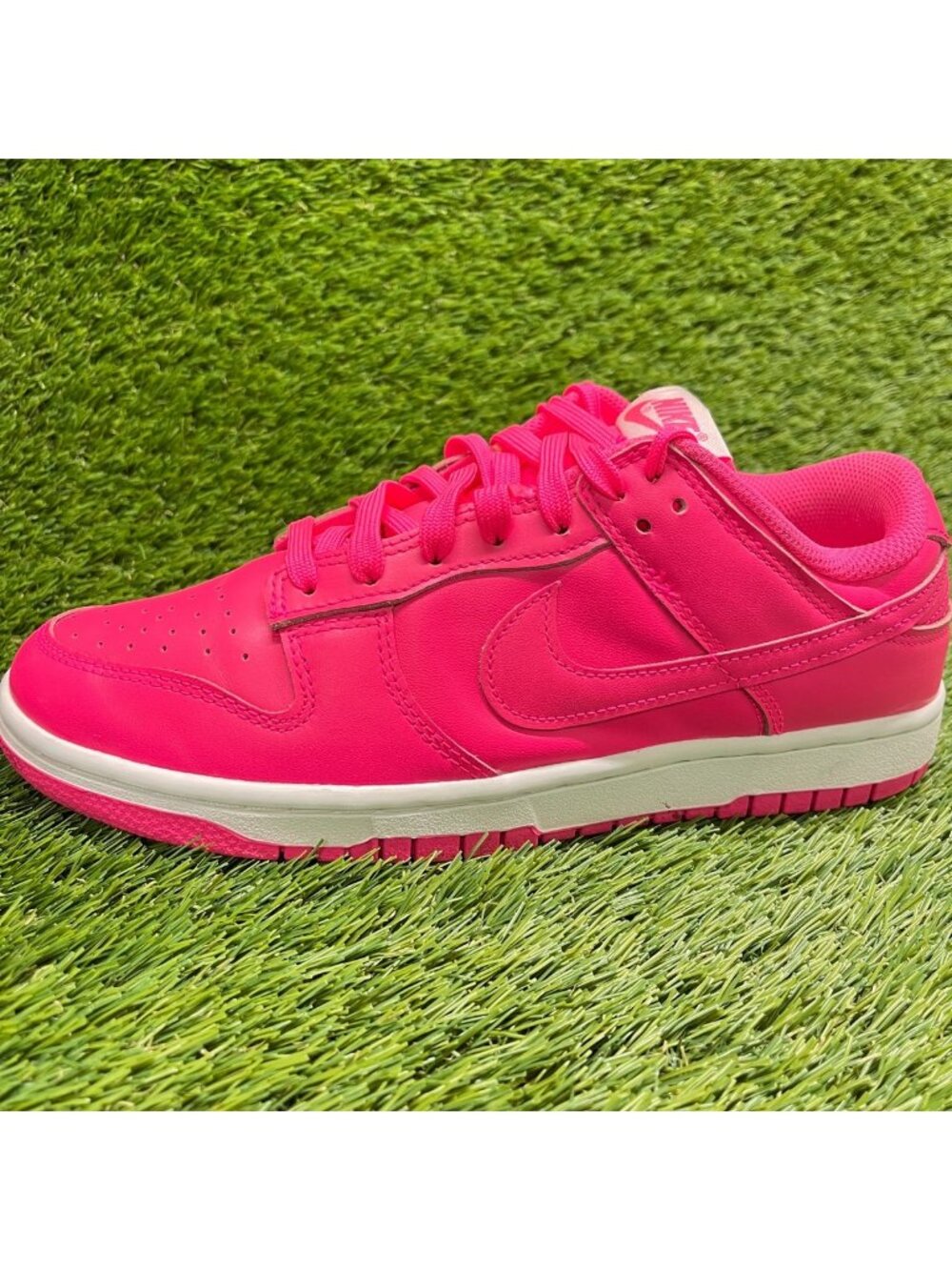 Nike Dunk Low Womens Size 8.5 Pink White Athletic Walking Leather Shoes Sneakers - Picture 3 of 10